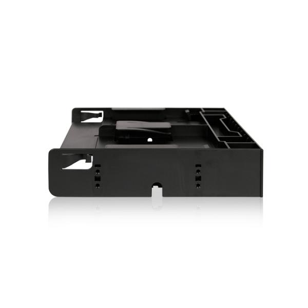 Icy Dock FLEX-FIT Trio 2x2.5\" SSD & 1x3.5\" Front Bay to External 5.25\" Bay 8